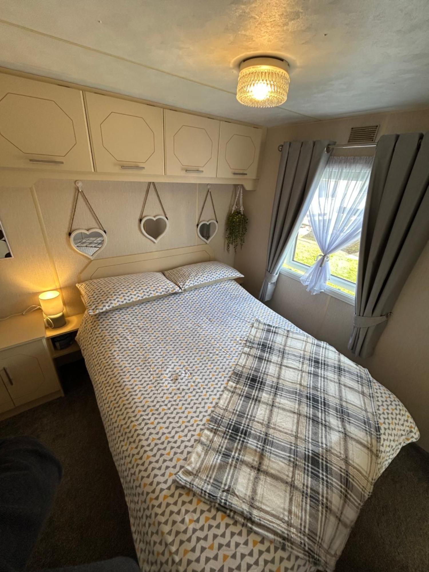 Baileys Caravan Sealands - Dog Friendly Ingoldmells Exteriér fotografie